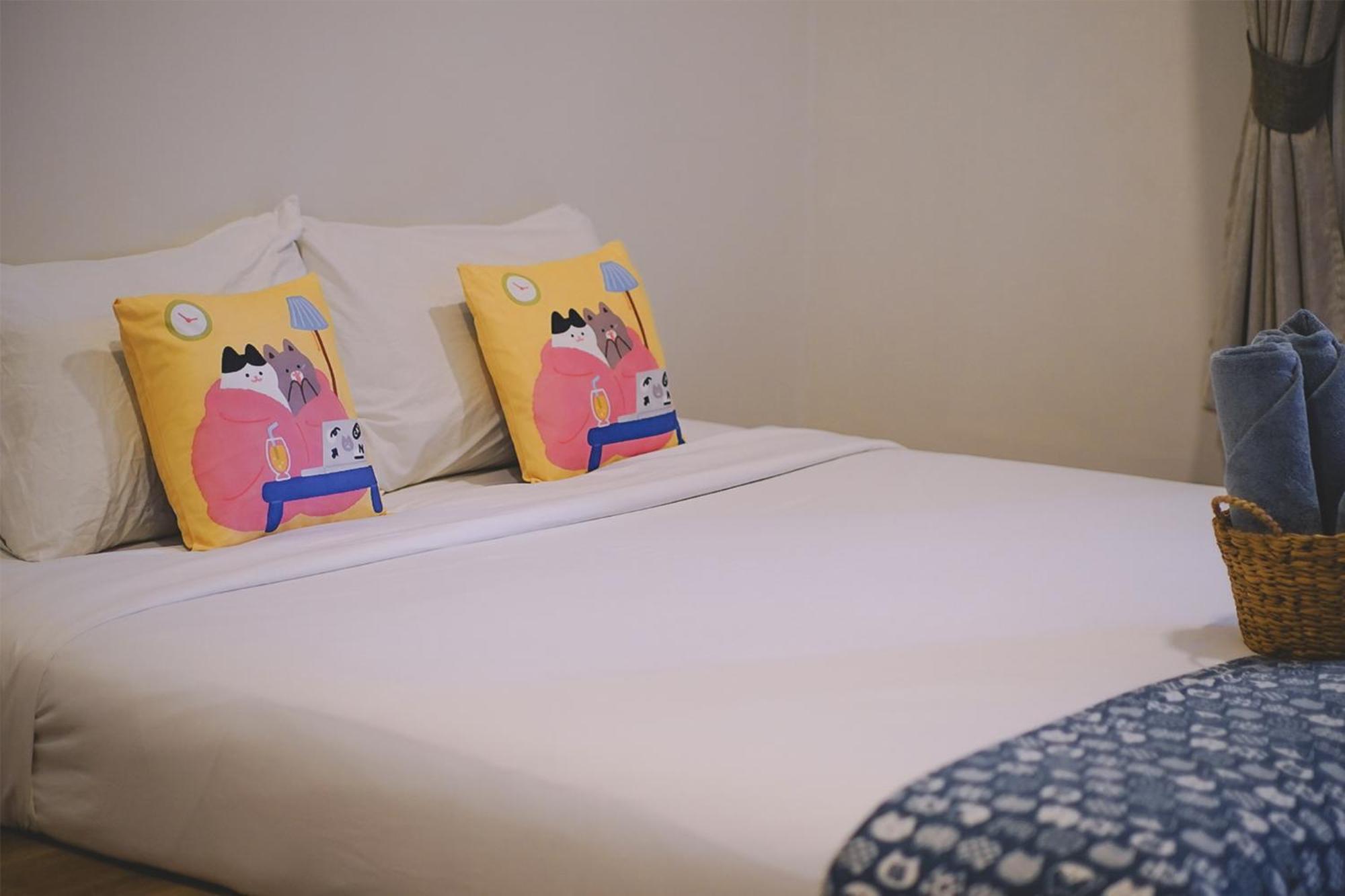 Sleepy House Chiang Rai Bed & Breakfast Екстериор снимка